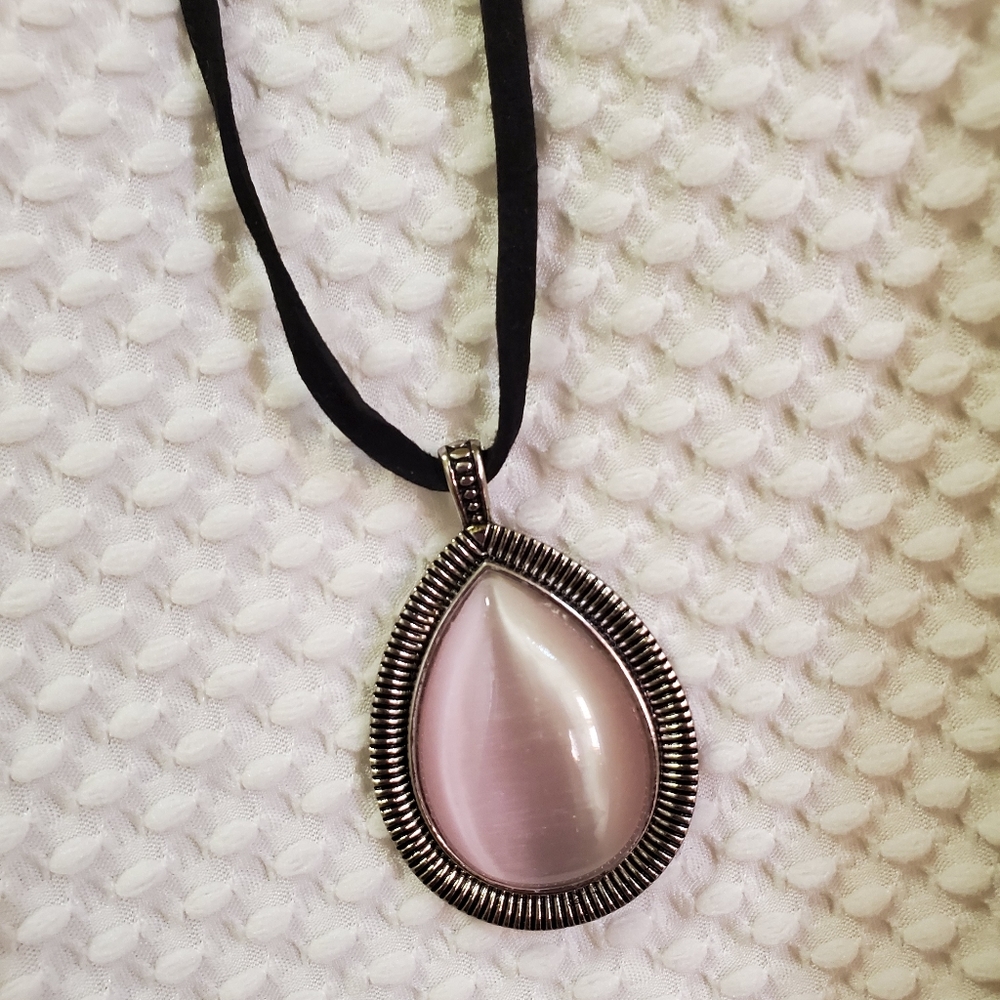 Cord necklace - Picture 2 of 3